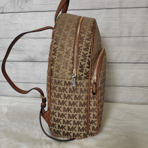 Michael Kors large backpack - Picture 3 of 16